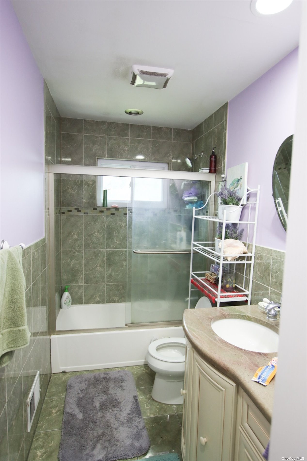 Photo 8 of 12 of 141 Brookside Avenue house