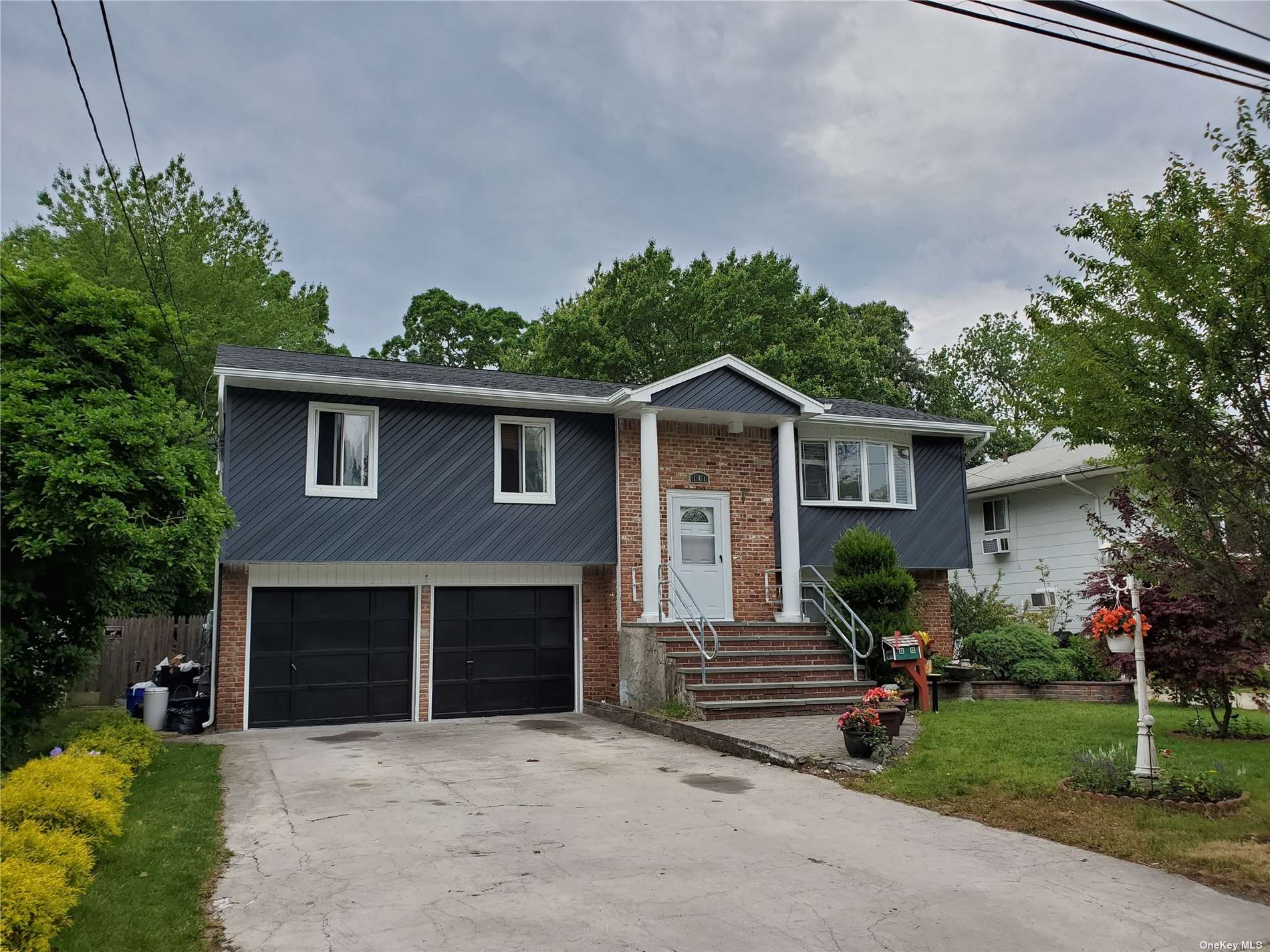 Photo 1 of 12 of 141 Brookside Avenue house