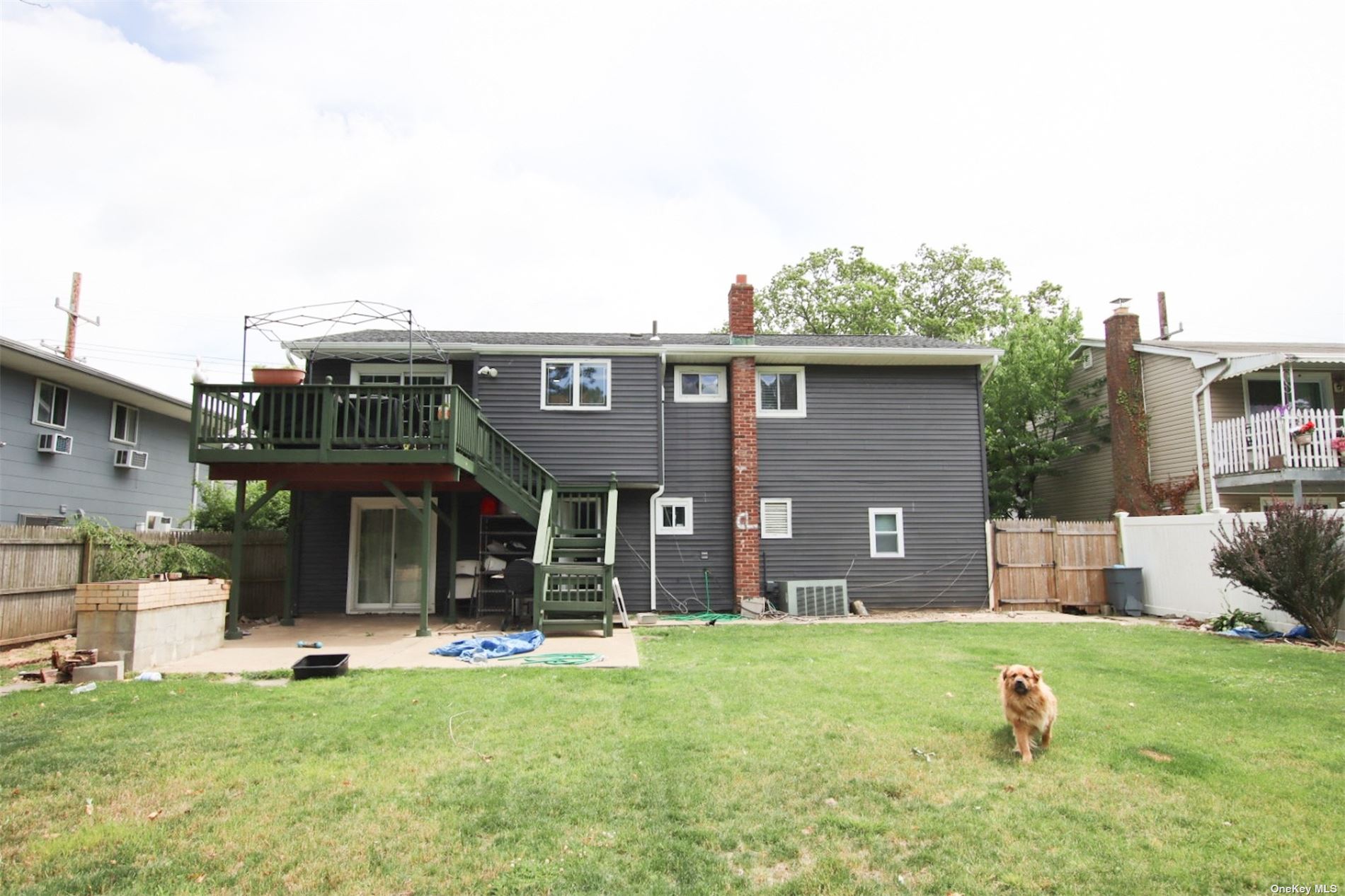 Photo 2 of 12 of 141 Brookside Avenue house