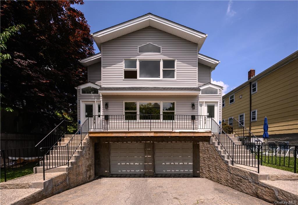 Rental Property at 45 Maple Street A, Dobbs Ferry, New York - Bedrooms: 3 
Bathrooms: 2 
Rooms: 6  - $6,500 MO.