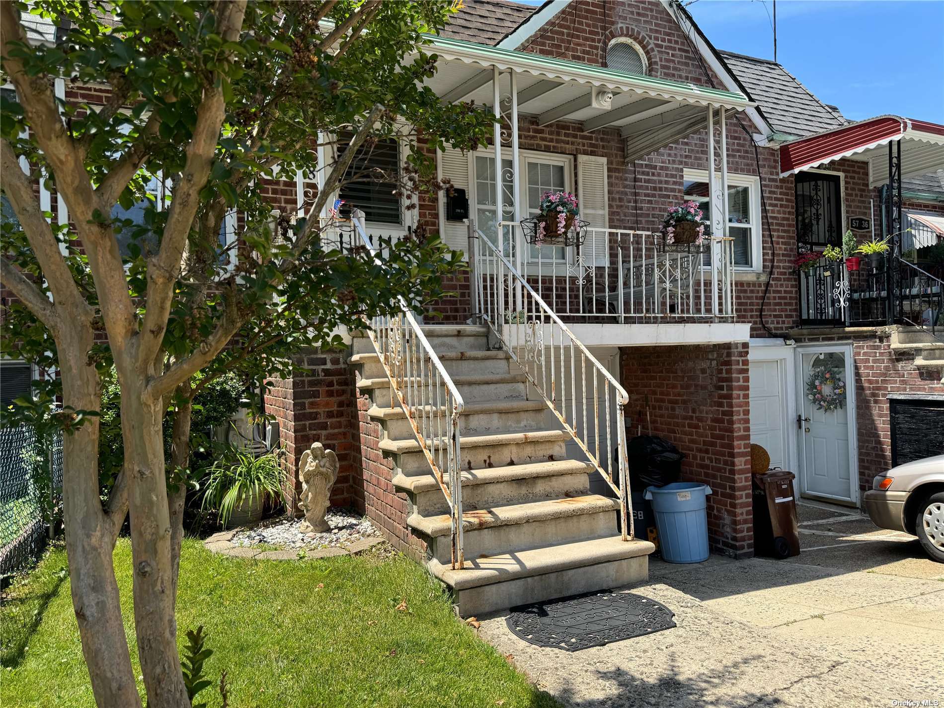 5738 163rd Street, Flushing, Queens, NY - 5 Bedrooms  
3 Bathrooms  
10 Rooms - 