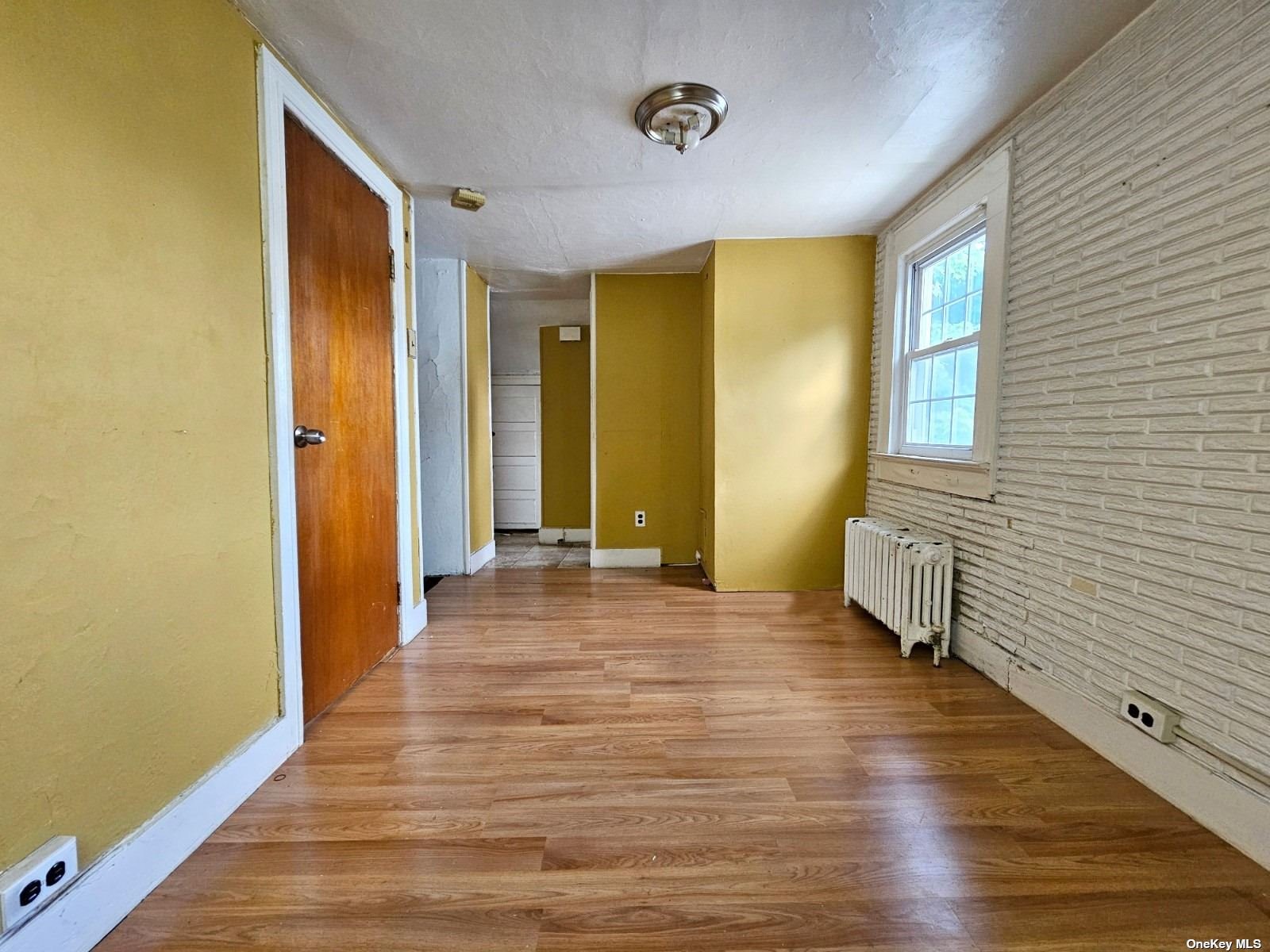 Photo 33 of 35 of 1494 Rosser Avenue house