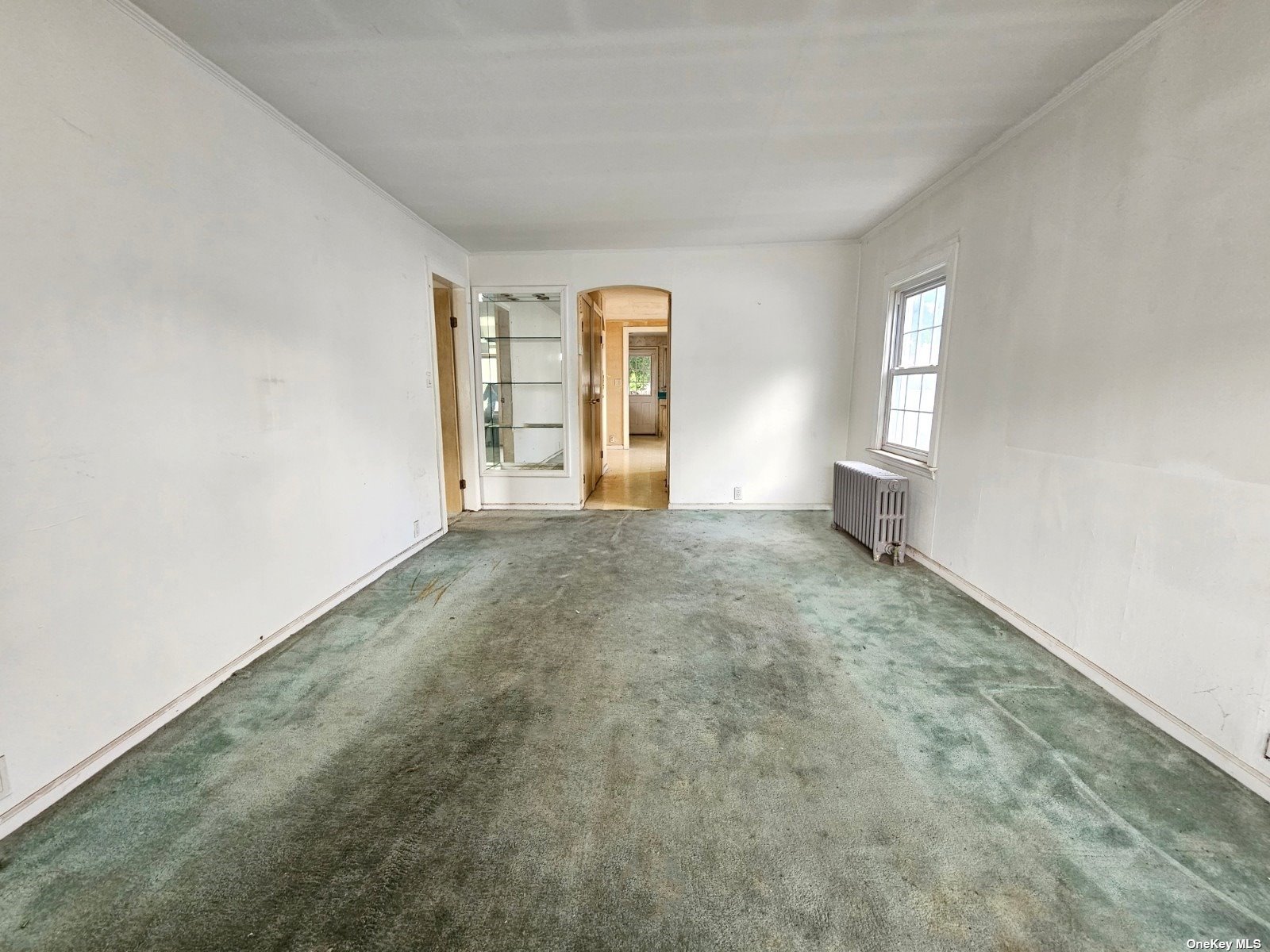 Photo 6 of 35 of 1494 Rosser Avenue house
