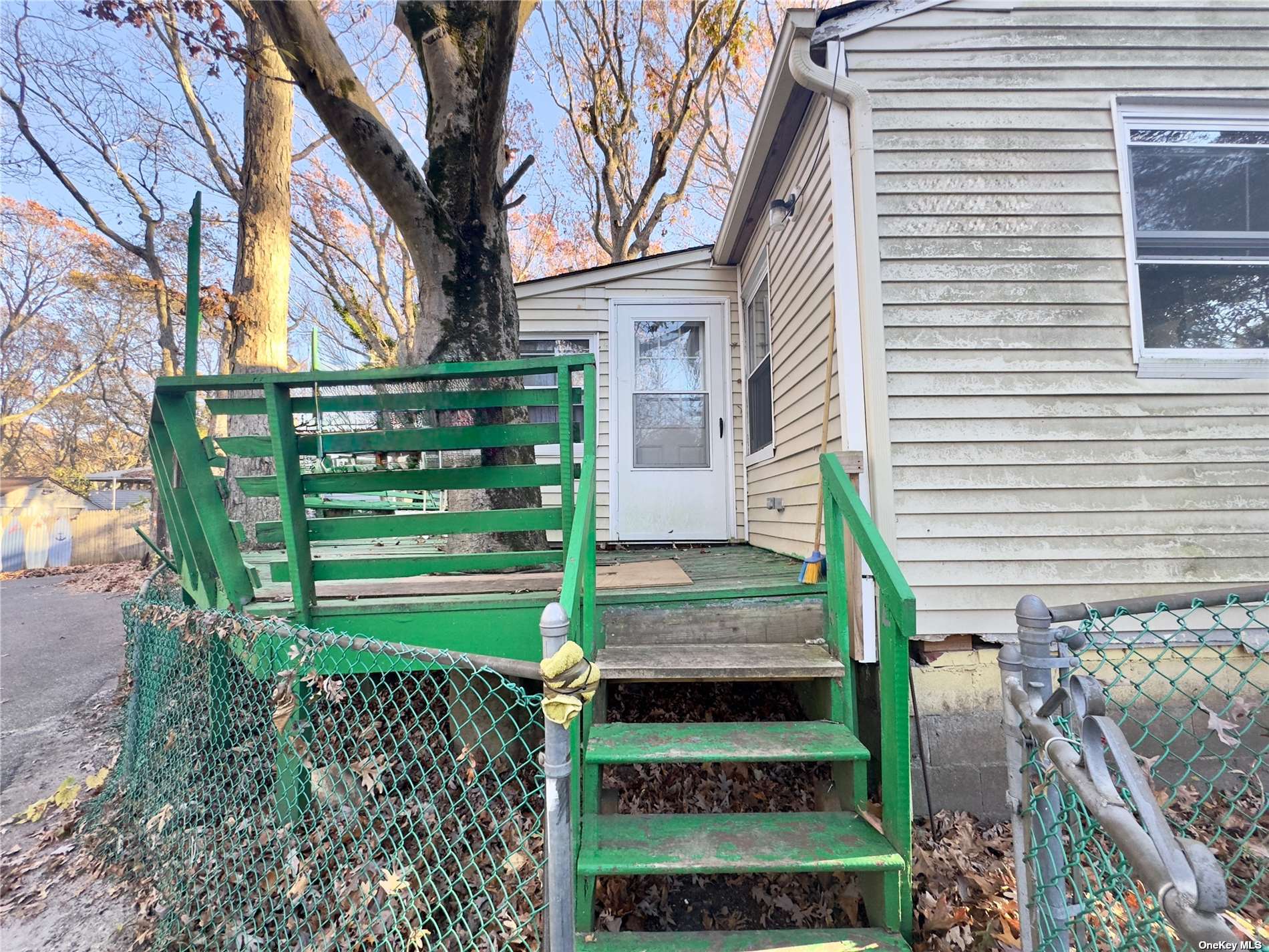 56 Woodcliff Trail, Baiting Hollow, New York image 2