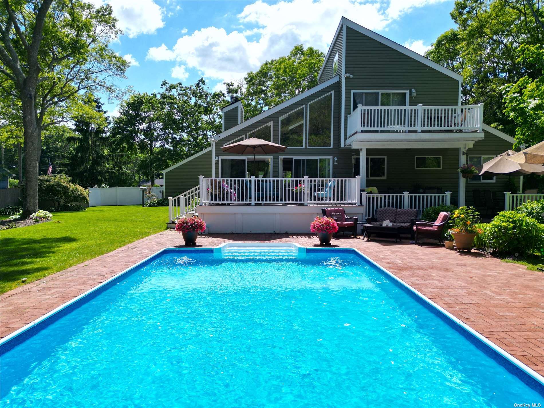 2930 Quogue Riverhead Road, East Quogue, New York image 5