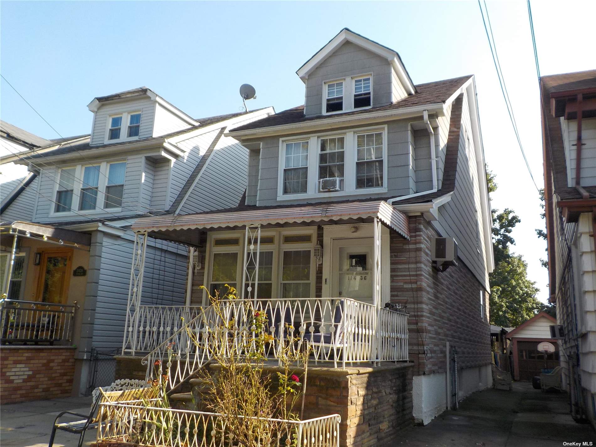 Property for Sale at 11436 Sutter Avenue, South Ozone Park, Queens, NY - Bedrooms: 4 
Bathrooms: 2 
Rooms: 7  - $748,000