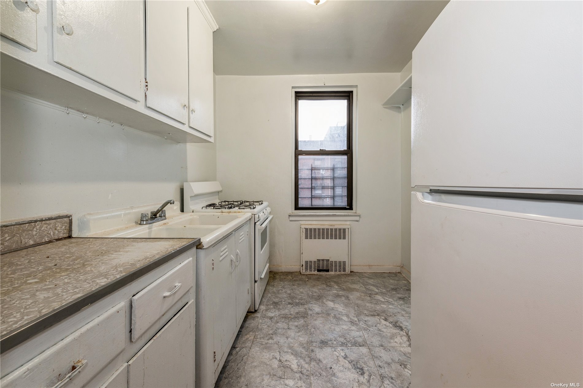 112-50 Northern Boulevard #66GG, Corona, New York image 14