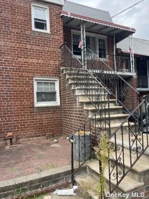 Multifamily For Sale - 52-14 69th Street<br/> Maspeth, NY 11378