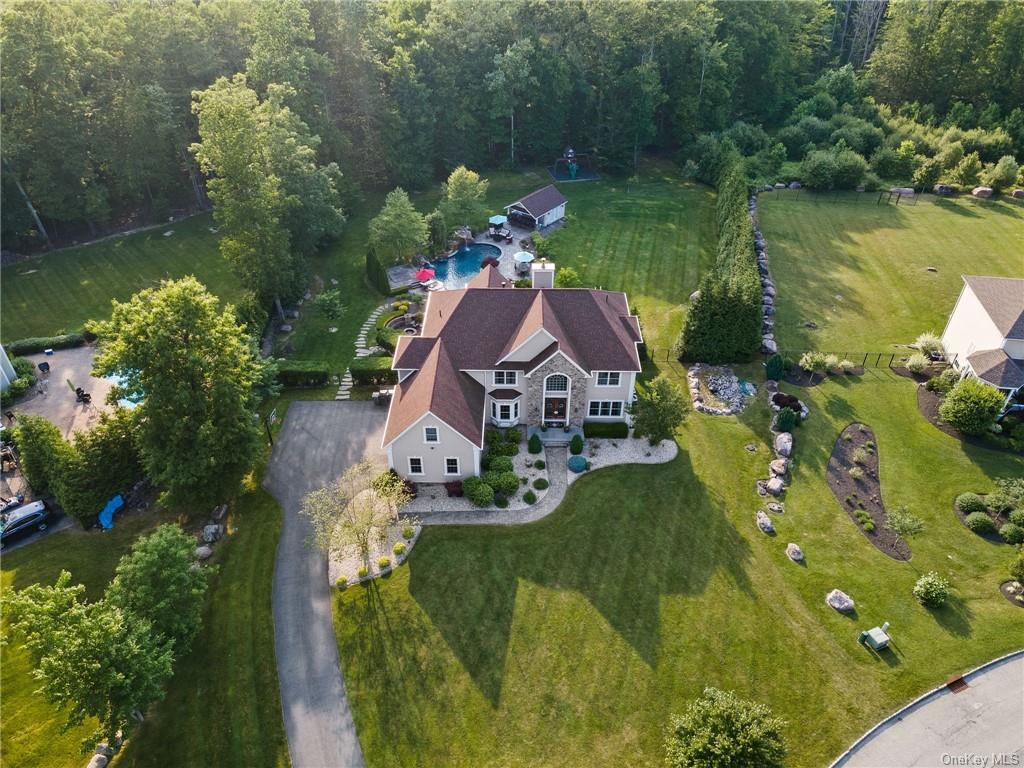 Property for Sale at 5 Apisson Trail, Highland Mills, New York - Bedrooms: 5 
Bathrooms: 4 
Rooms: 15  - $1,299,999