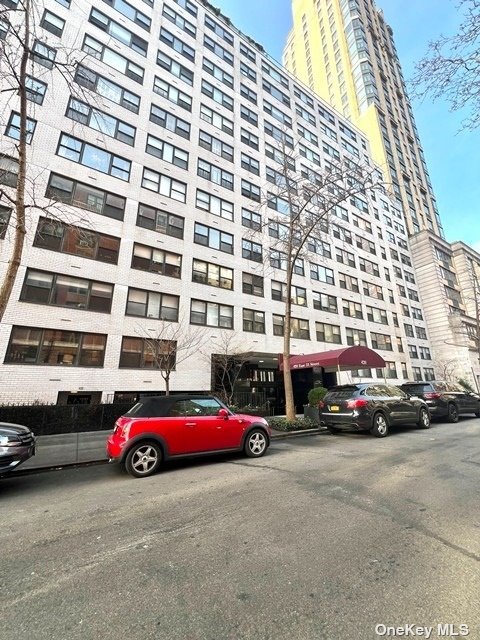 420 E 51st Street St #9E, New York, New York image 20