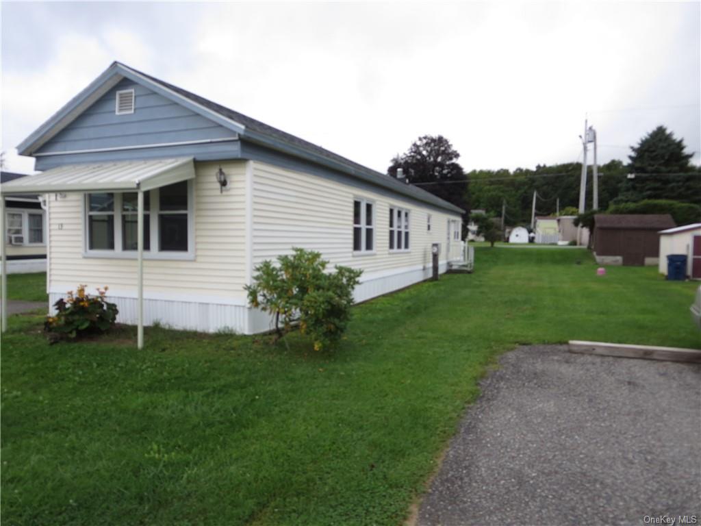 13 Mallard Way, Dover Plains, New York image 2