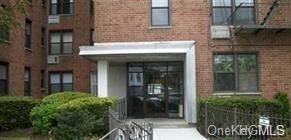 836 Tilden Street 4K, Bronx, New York - 2 Bedrooms  
1 Bathrooms  
4 Rooms - 