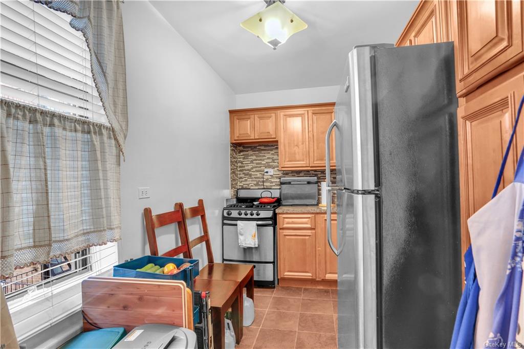 665 Thwaites Place #4K, Bronx, New York image 8
