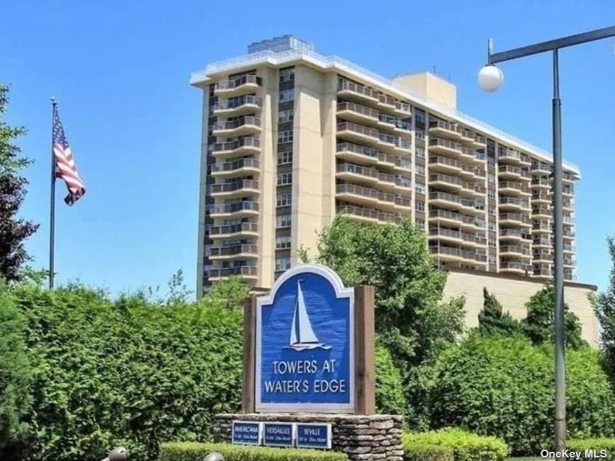 Property for Sale at 1815 215 Street 7M, Bayside, Queens, NY - Bedrooms: 3 
Bathrooms: 2 
Rooms: 6  - $699,000