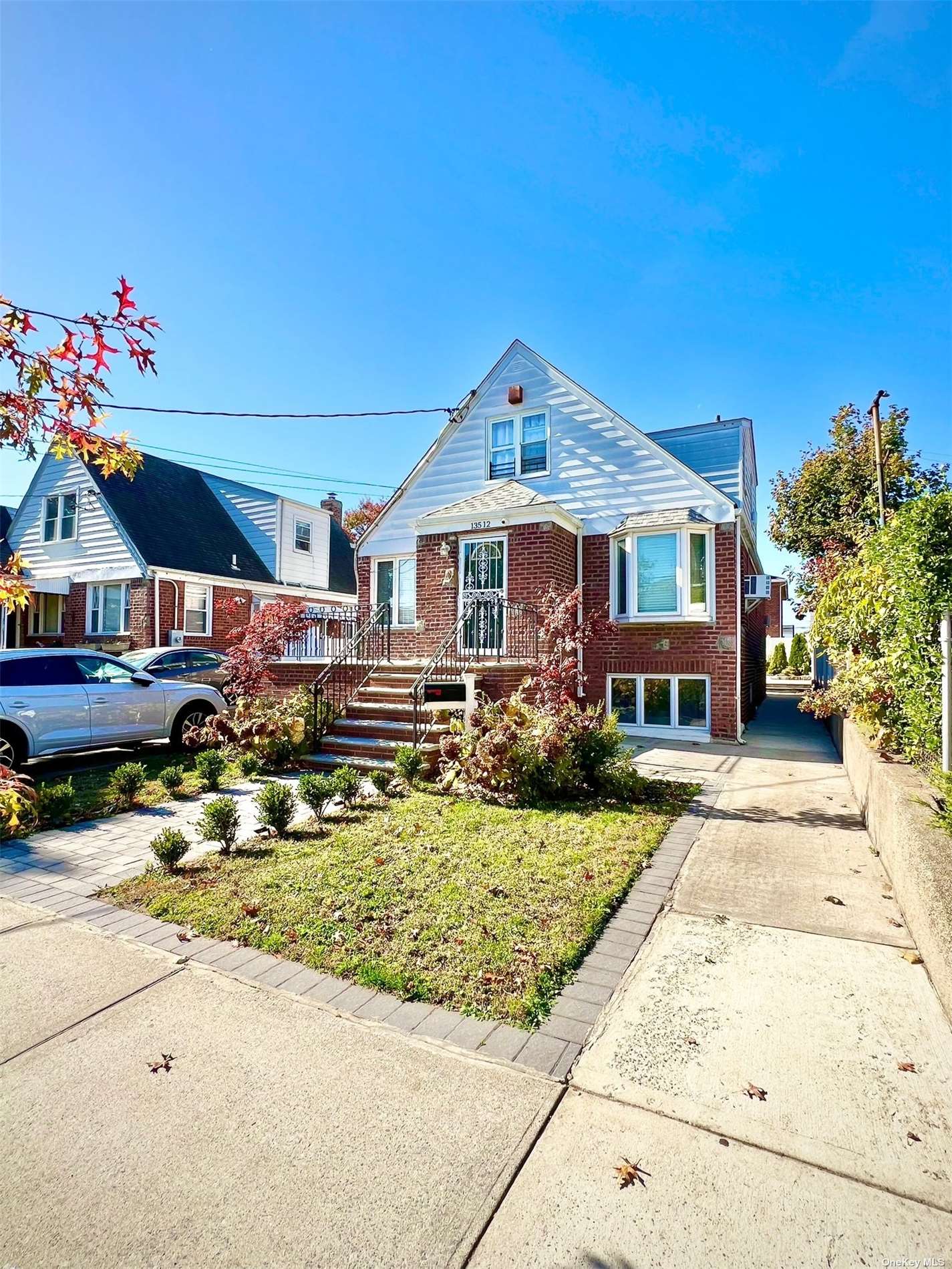 13512 122nd Pl Pl, South Ozone Park, Queens, NY - 4 Bedrooms  
2 Bathrooms  
11 Rooms - 