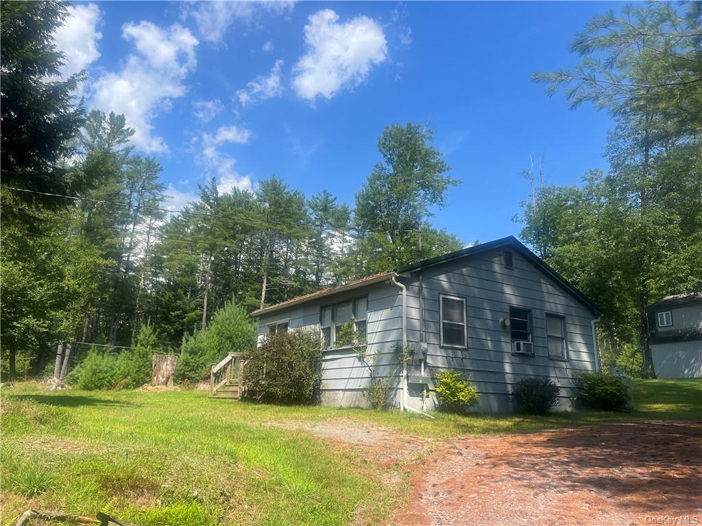 6 Martin Road, Yulan, New York image 1