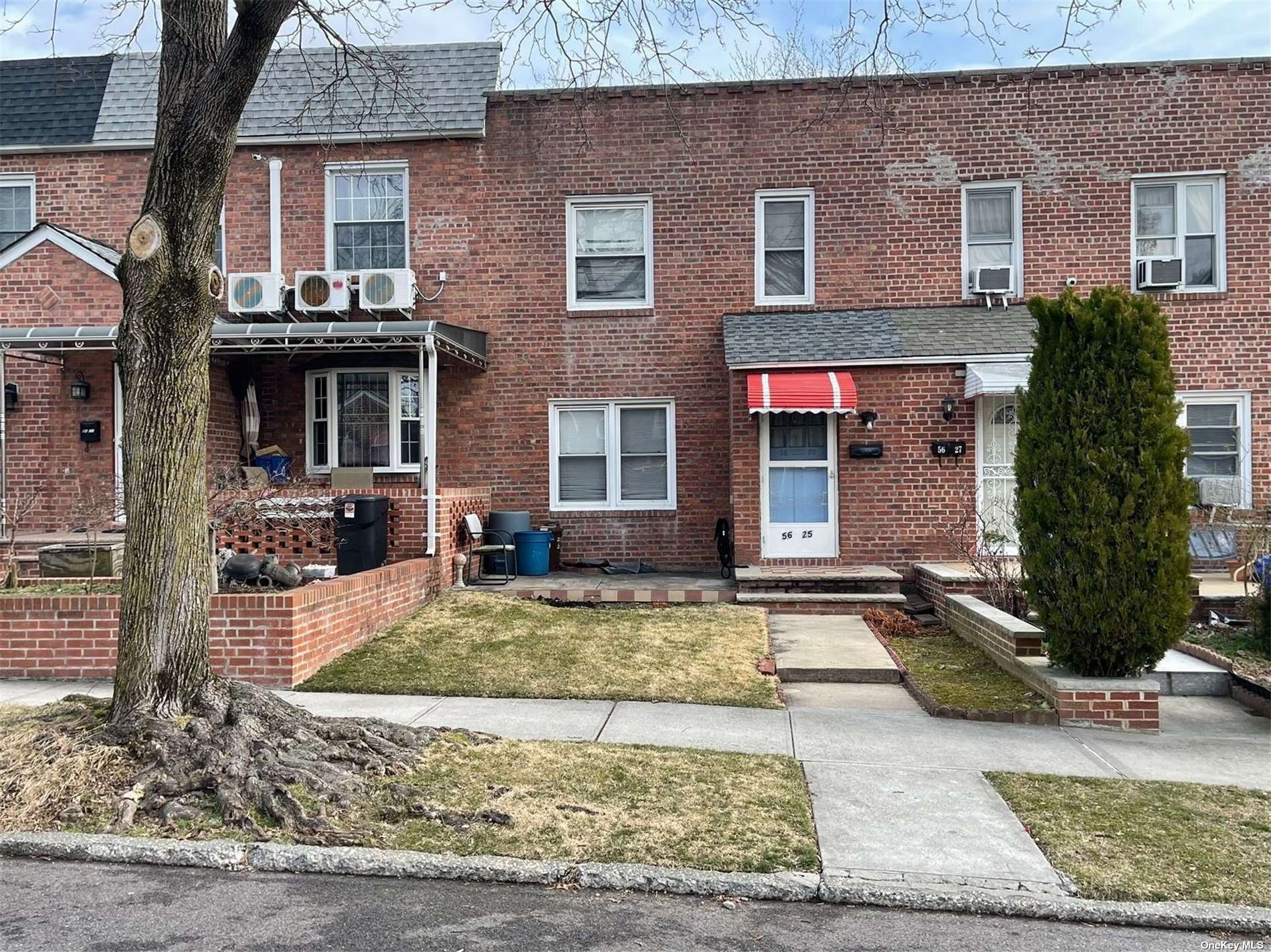 5625 206th Street, Bayside, Queens, NY - 3 Bedrooms  
2.5 Bathrooms  
7 Rooms - 