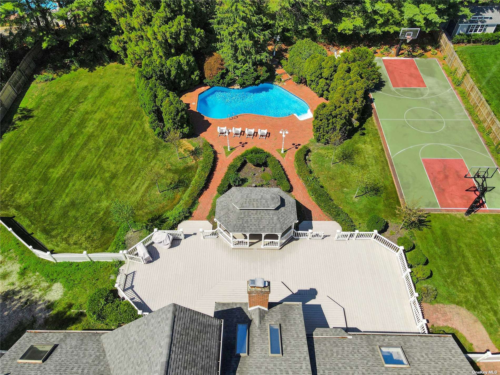 Photo 4 of 23 of 4 Miller Farms Ct house