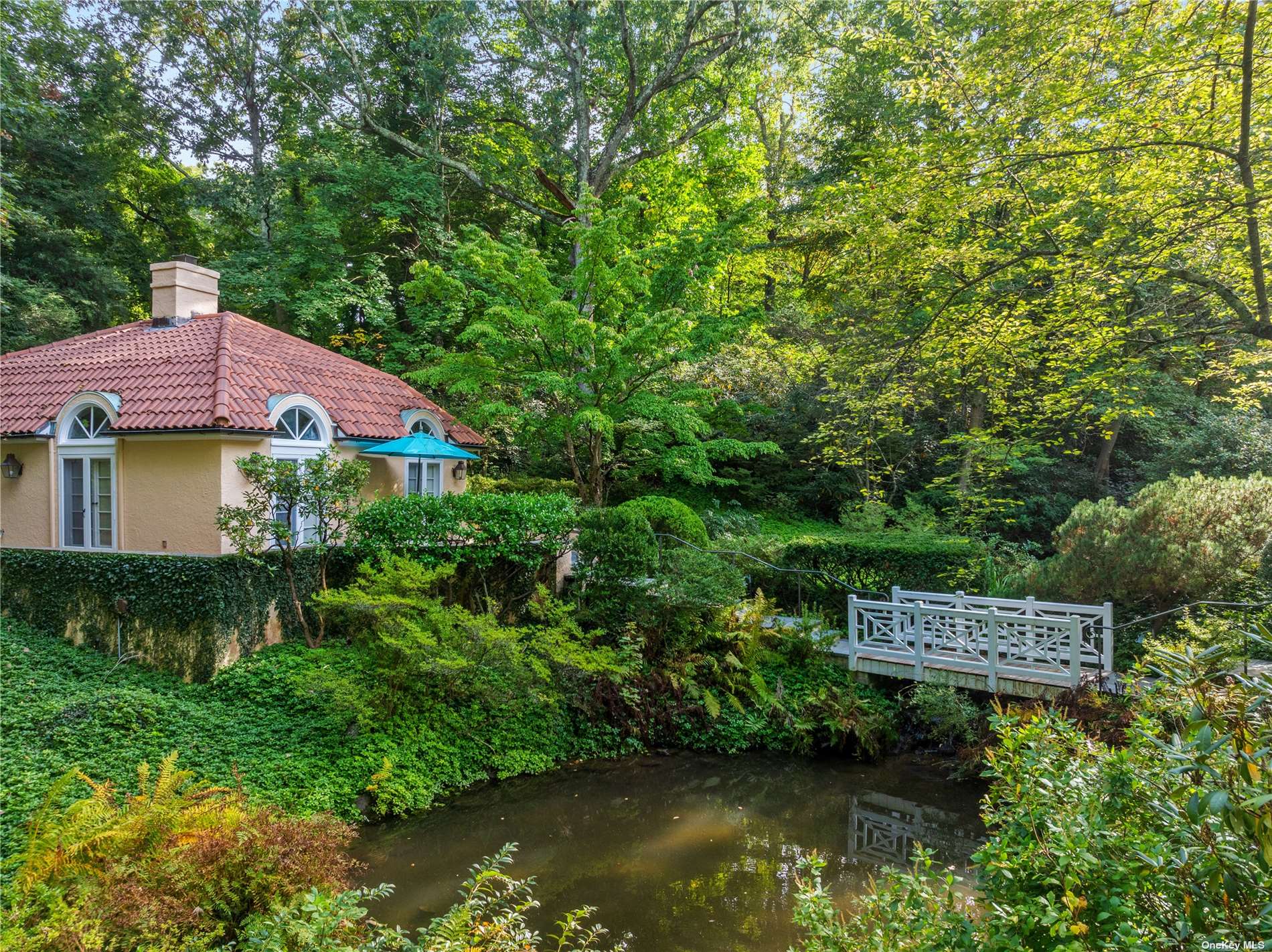 587 Duck Pond Road, Matinecock, New York image 34