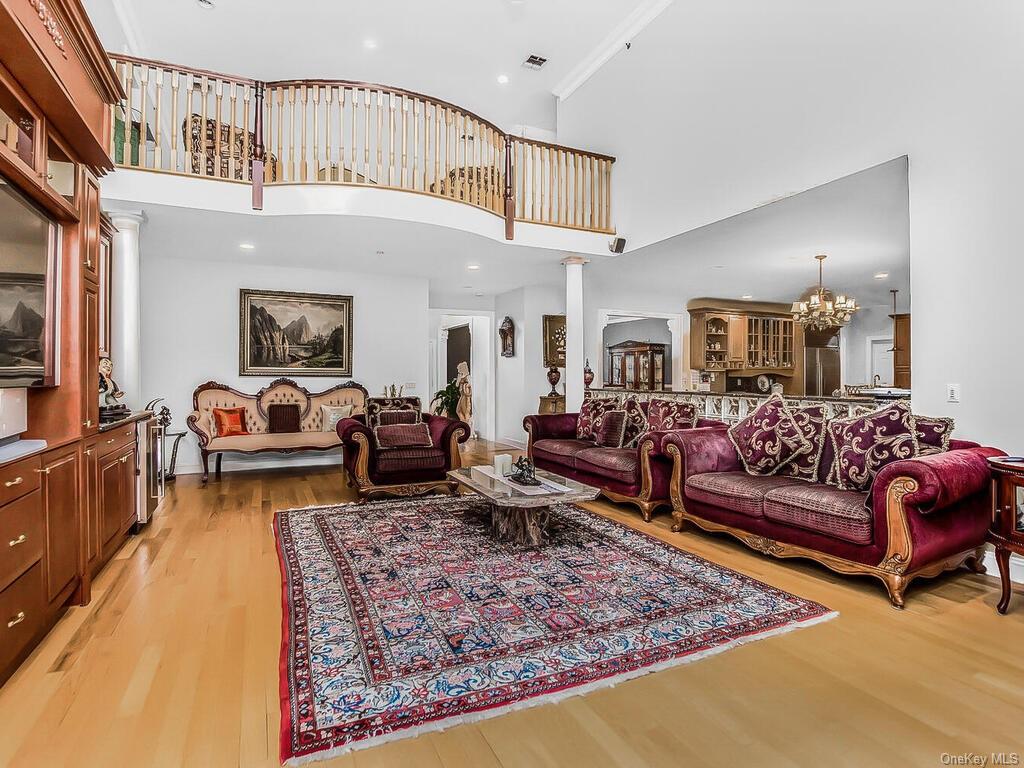 3 Vandalay Court, Scarsdale, New York image 6