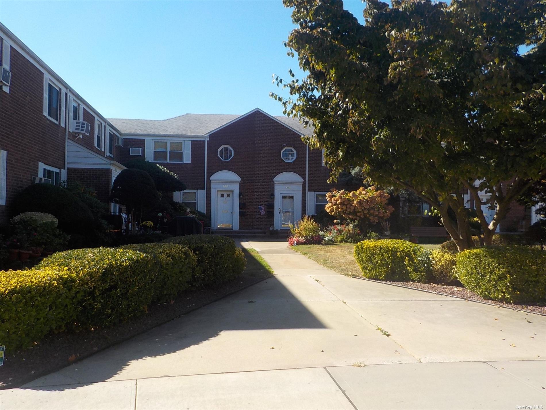 73-34 255th Street #A-2, Glen Oaks, New York image 2