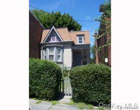 62 Benkard Avenue, Newburgh, New York image 2