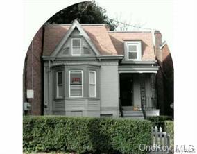 62 Benkard Avenue, Newburgh, New York image 1