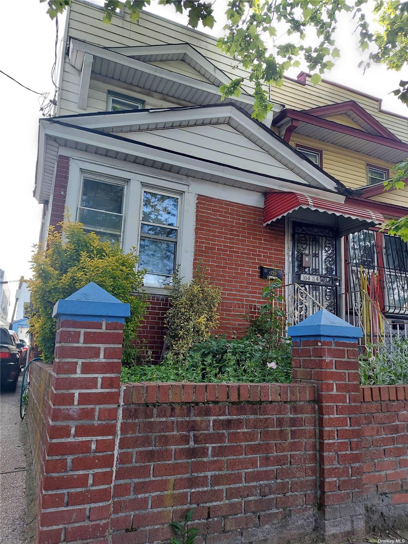 10454 Lefferts Boulevard, Jamaica, Queens, NY - 4 Bedrooms  
3 Bathrooms  
9 Rooms - 