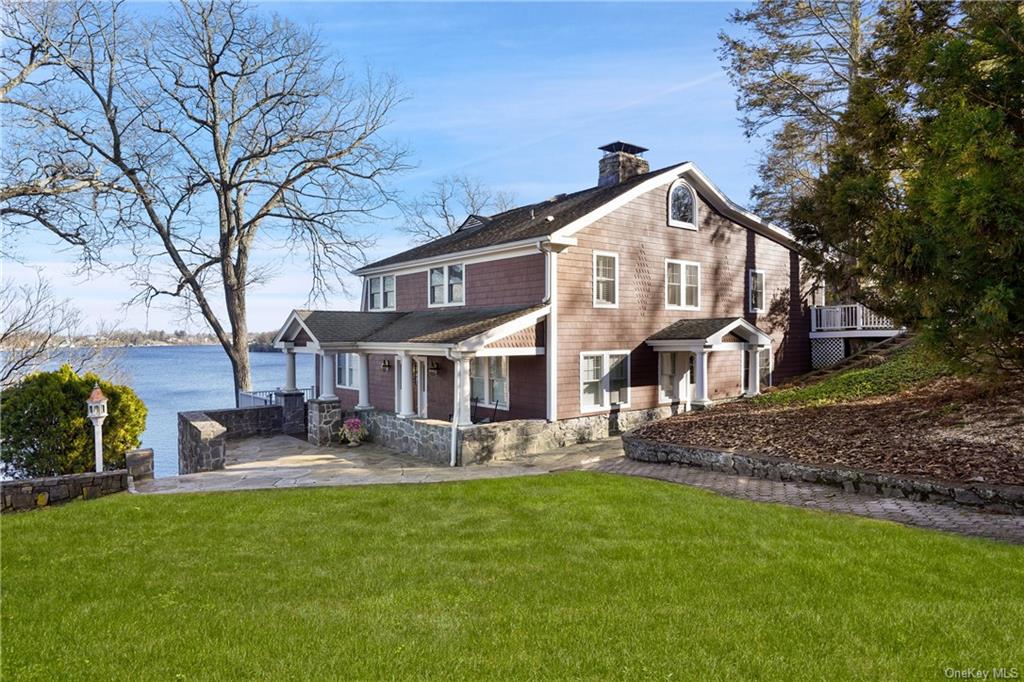 Property for Sale at 300 W Lake Boulevard, Mahopac, New York - Bedrooms: 4 
Bathrooms: 4.5 
Rooms: 12  - $2,750,000