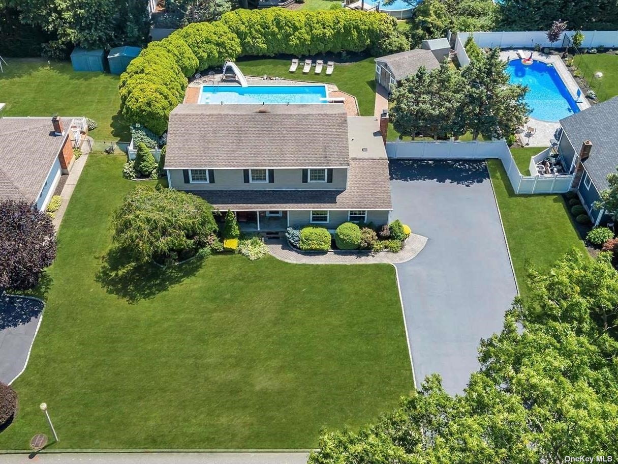 View Nesconset, NY 11767 house