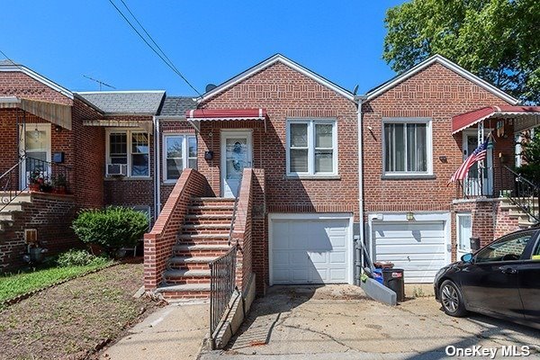 Property for Sale at 8604 Little Neck Parkway, Floral Park, Queens, NY - Bedrooms: 3 
Bathrooms: 2 
Rooms: 10  - $725,000