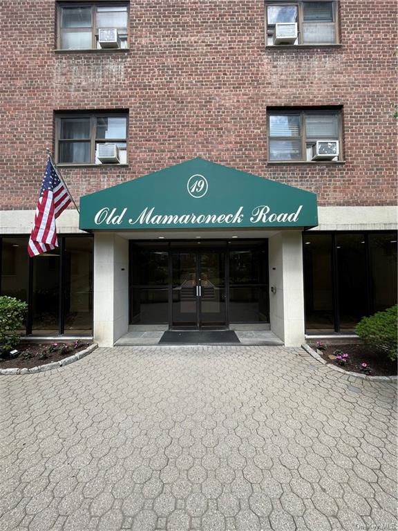 19 Old Mamaroneck Road #5L, White Plains, New York image 1