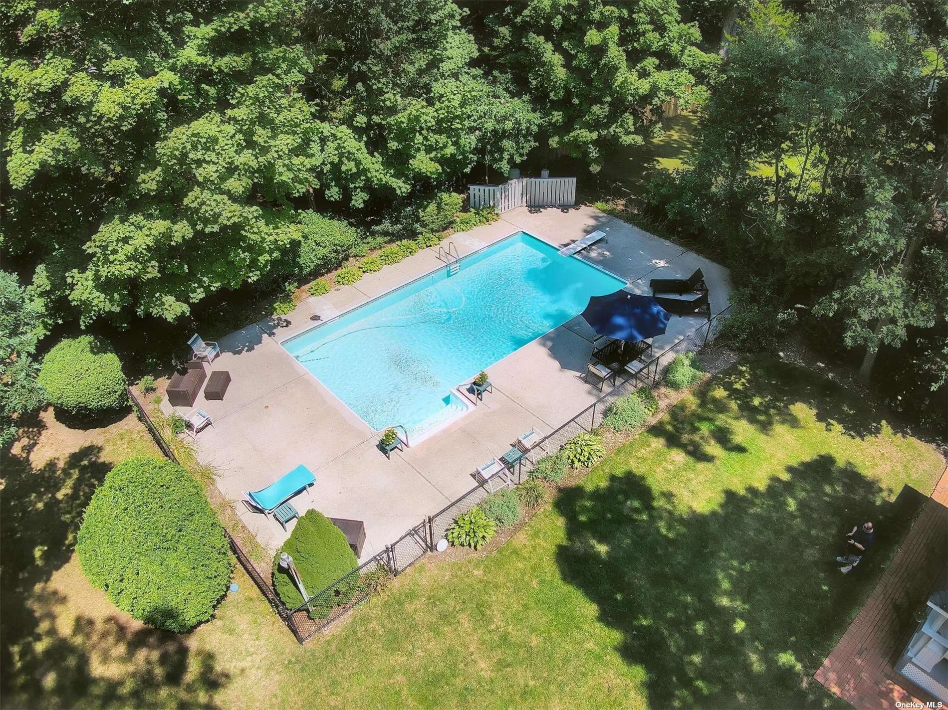 3 Campden Lane, Commack, New York image 29