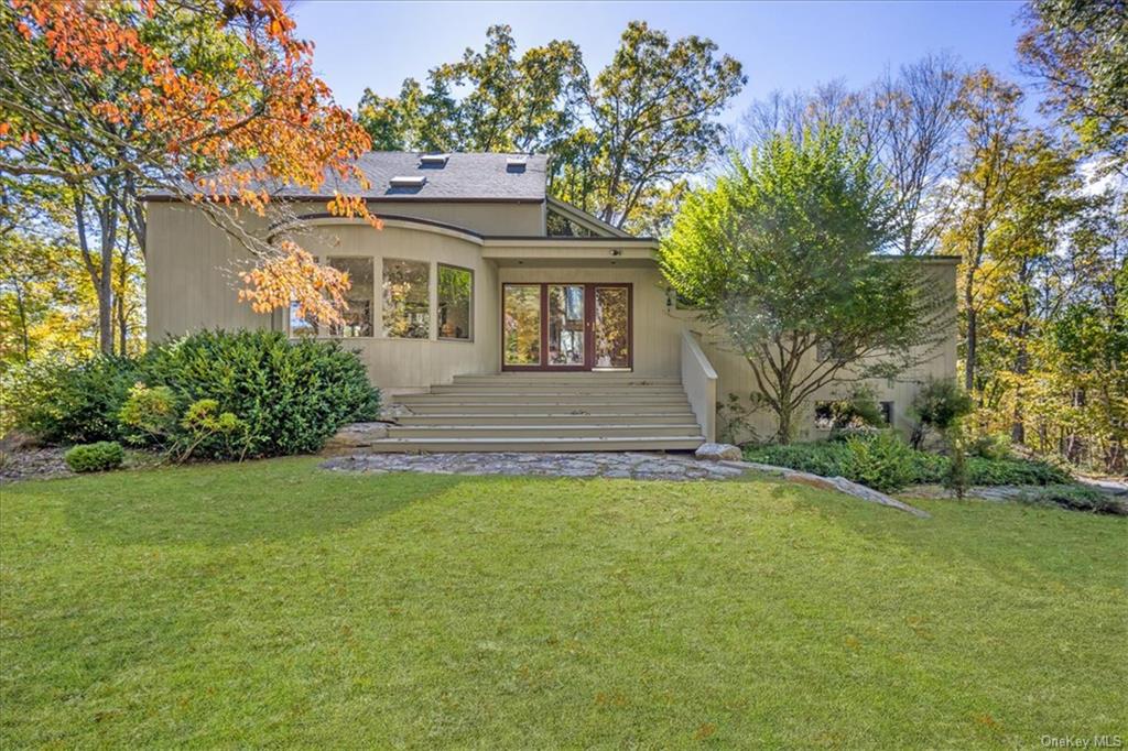 11 Winterbottom Lane, Pound Ridge, New York image 1