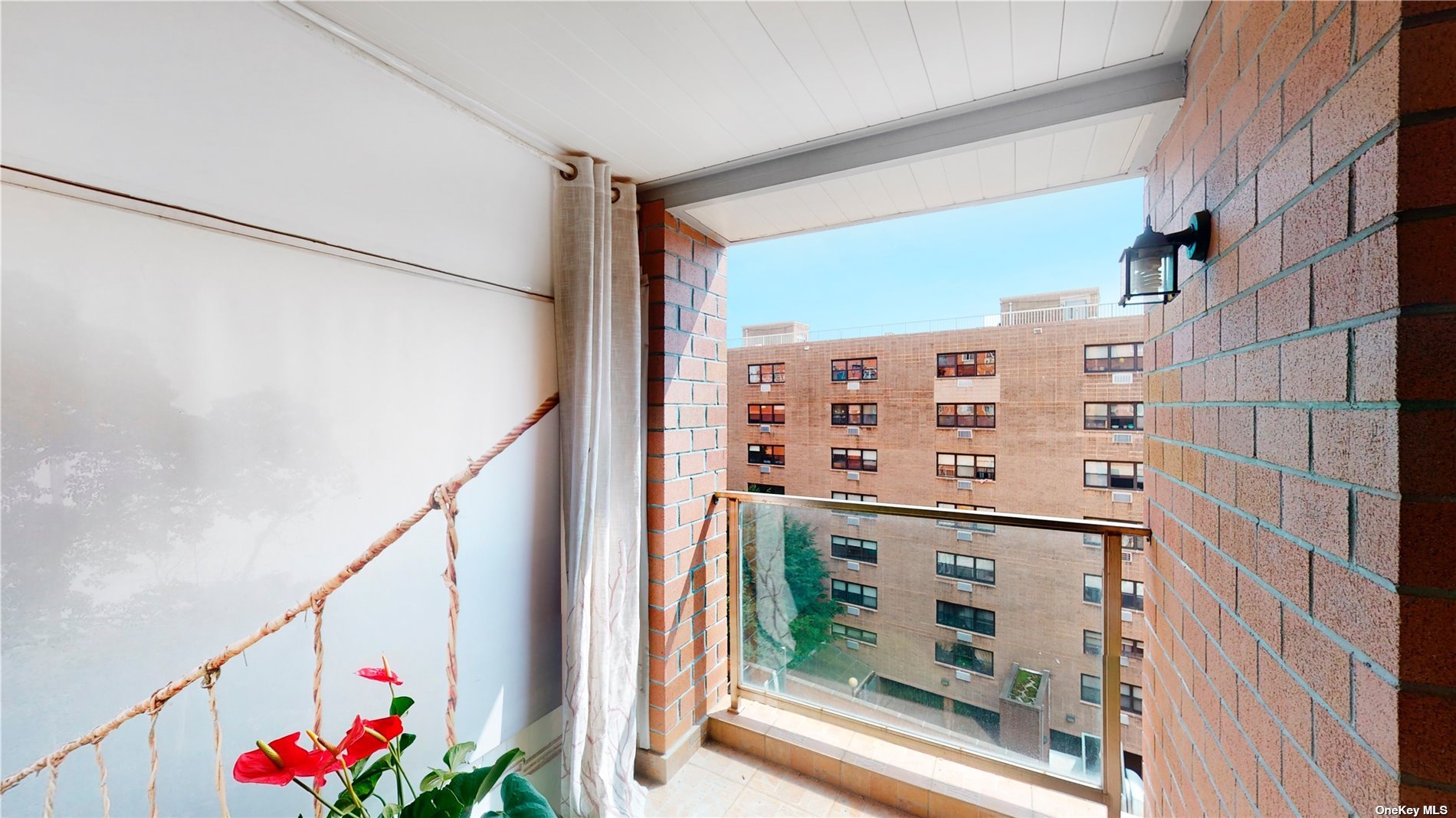 63-14 Queens Boulevard #3L, Woodside, New York image 4