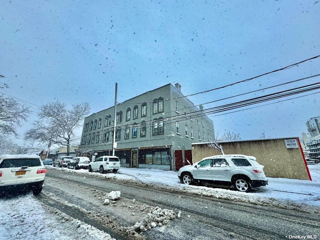 621-627 Beach 20th Street