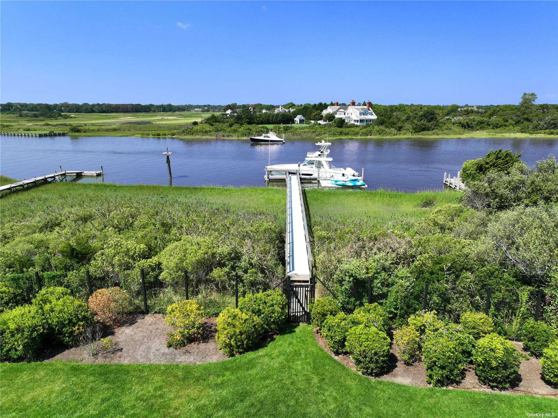 157 Dune Road, Quogue, New York image 8