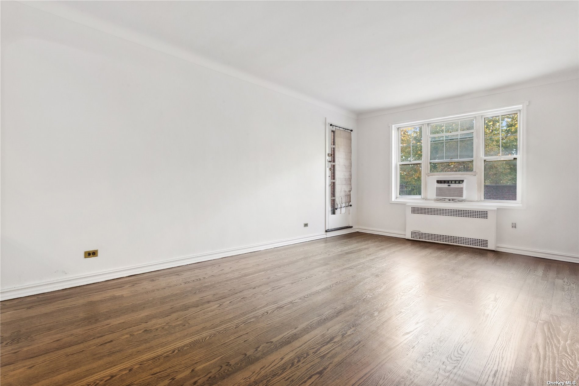 76-35 113th Street #1K, Forest Hills, New York image 4