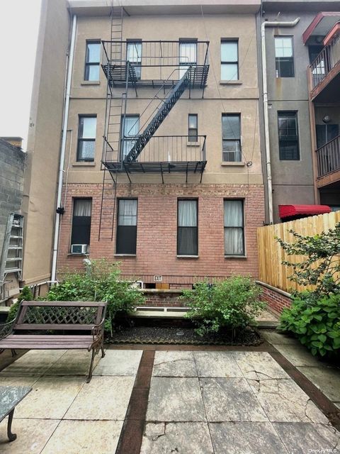 340 Mcguinness Boulevard Greenpoint NY 11222