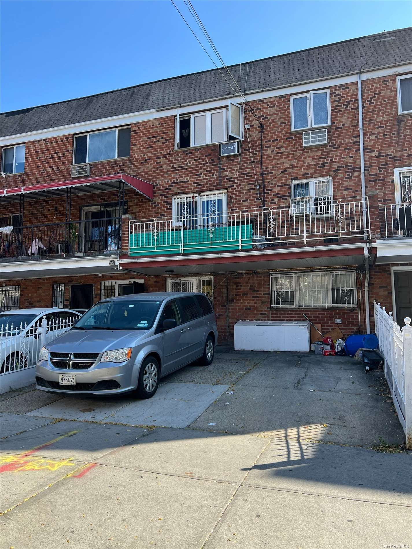 13412 Maple Avenue, Flushing, Queens, NY - 12 Bedrooms  
12 Bathrooms  
16 Rooms - 