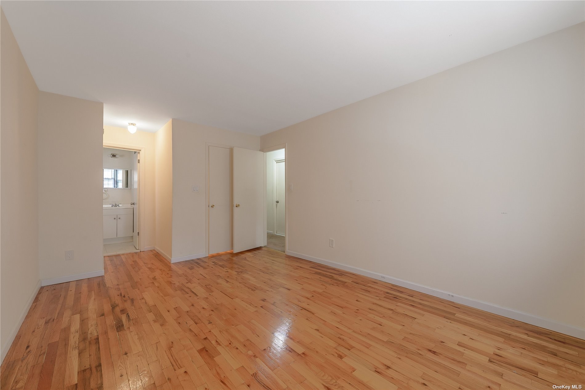 219-42 64th Avenue #322, Oakland Gardens, New York image 13