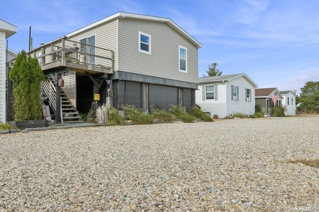 Property for Sale at 53 Crassen Boulevard 31, Amagansett, Hamptons, NY - Bedrooms: 3 
Bathrooms: 2  - $950,000