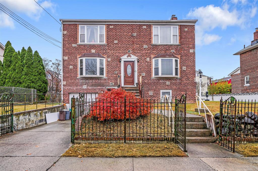 Property for Sale at 1634 Research Avenue, Bronx, New York - Bedrooms: 3  - $1,398,888