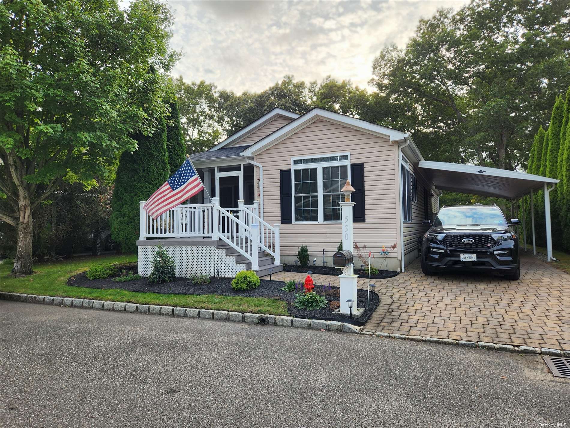 Property for Sale at 1661530 Old Country Road, Riverhead, Hamptons, NY - Bedrooms: 2 
Bathrooms: 2  - $385,000