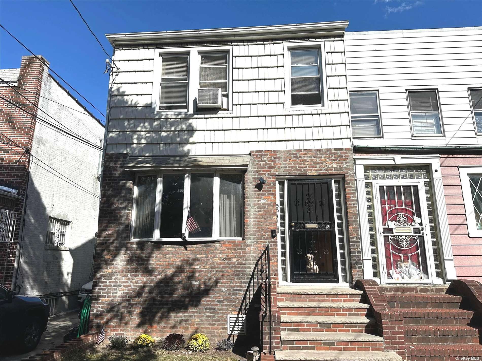 5811 69th Place, Maspeth, Queens, NY - 6 Bedrooms  
2 Bathrooms  
13 Rooms - 