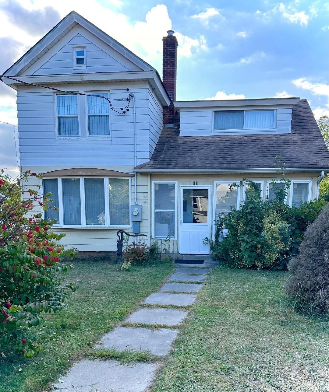 88 Jayne Avenue, Patchogue, New York image 1