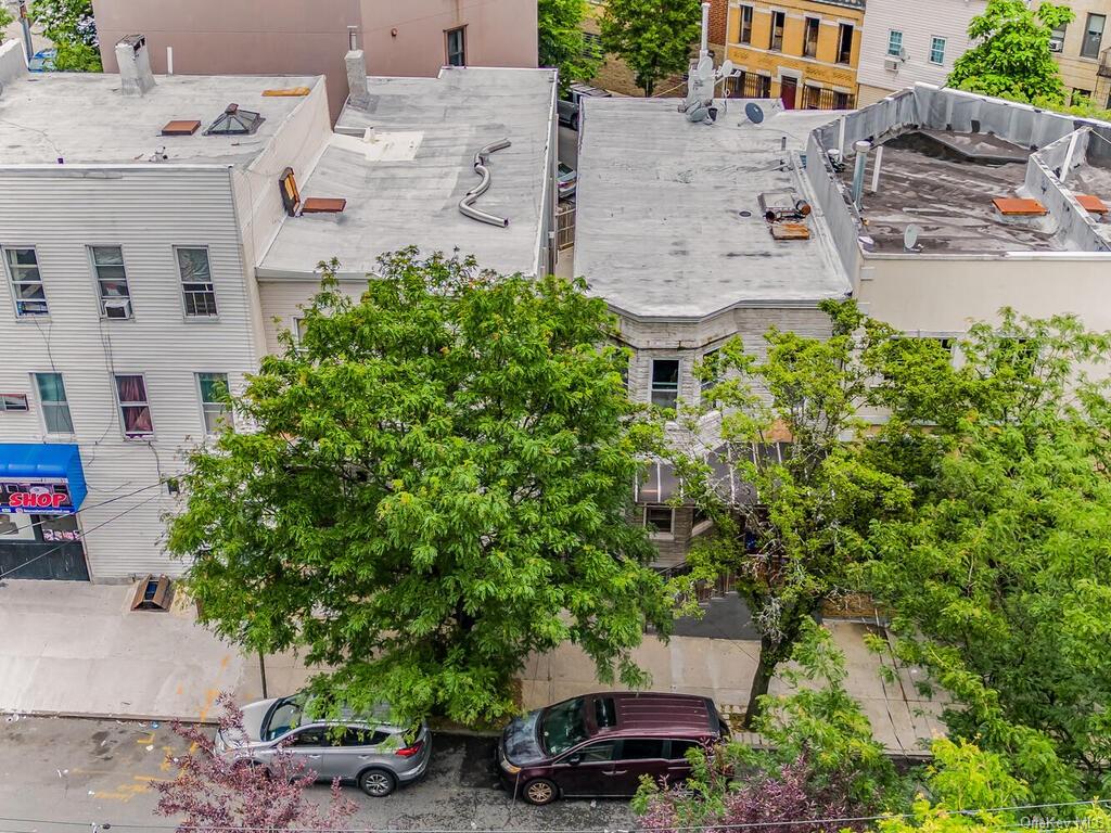 Property for Sale at 1300 Chisholm Street, Bronx, New York - Bedrooms: 6 
Bathrooms: 2  - $1,200,000