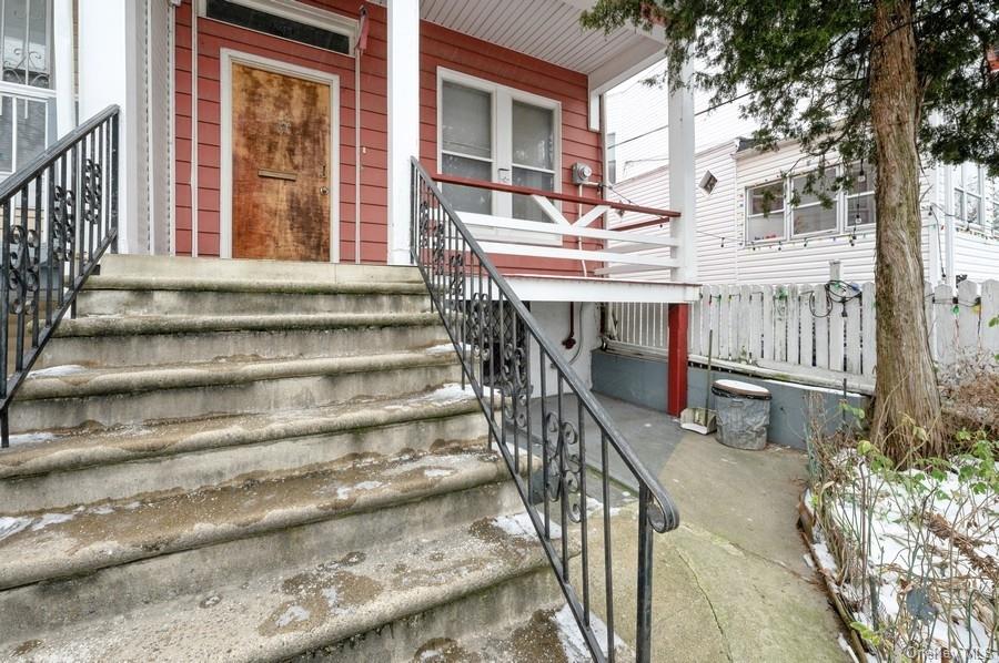 Property for Sale at 2150 Hughes Avenue, Bronx, New York - Bedrooms: 3 
Bathrooms: 1 
Rooms: 6  - $449,000