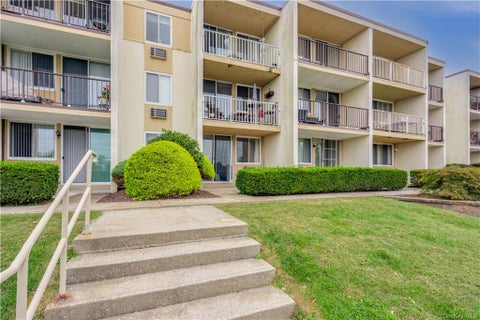 Photo for 141 E Lake Boulevard E1
