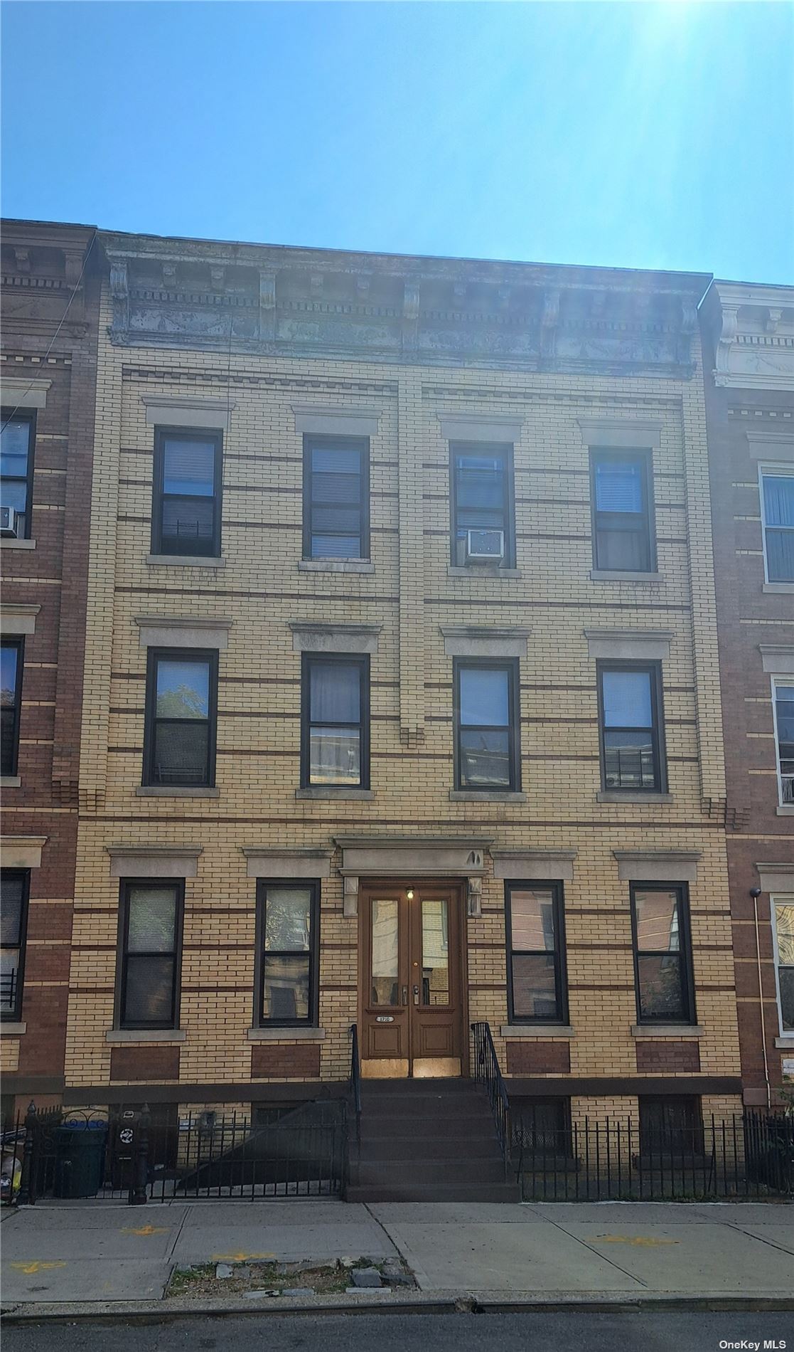 1716 Madison Street, Ridgewood, Queens, NY - 18 Bedrooms  
1 Bathrooms  
30 Rooms - 